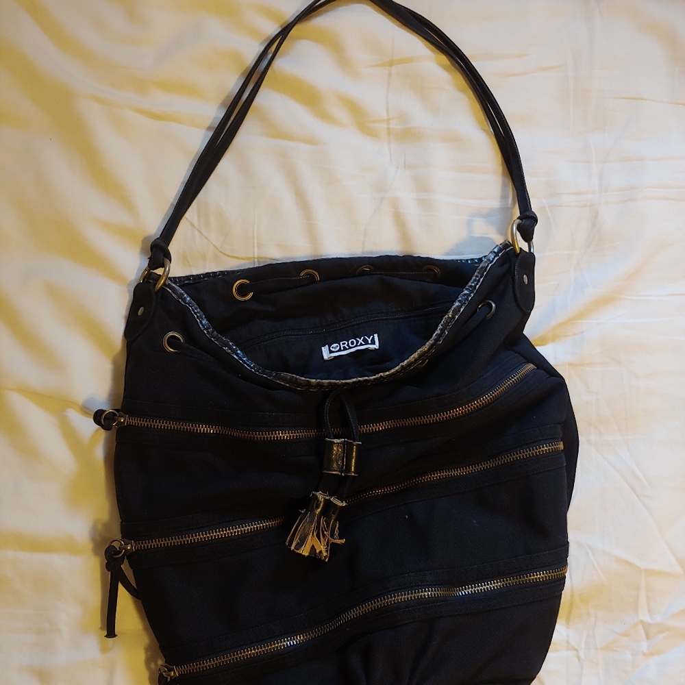 Roxy Drawstring Purse
